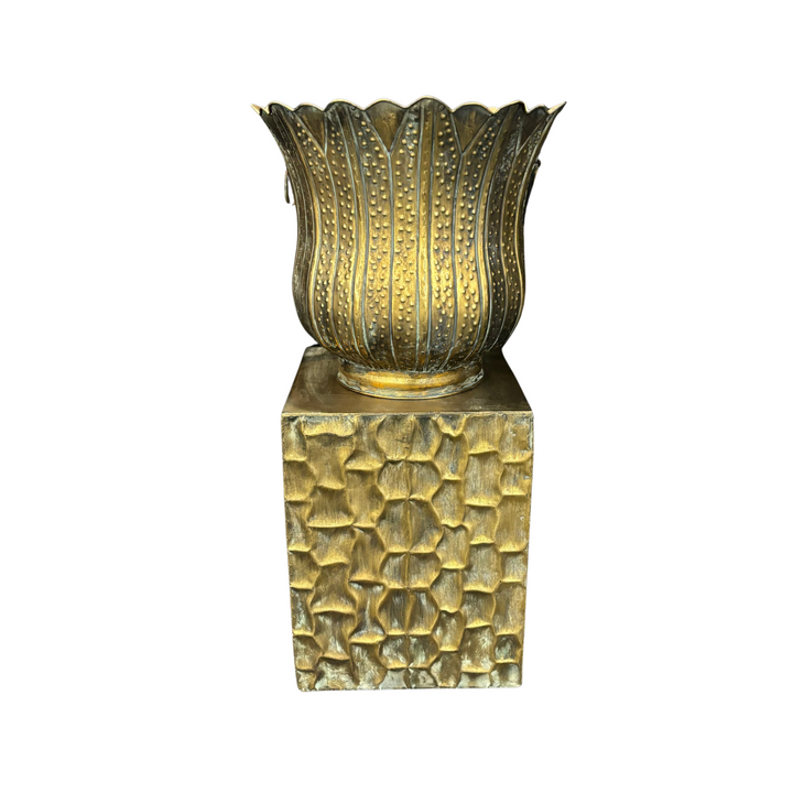 urn & Pedestal - Catania & Turin