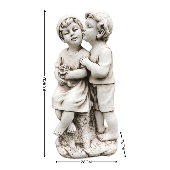 Statue - Girl & Boy Hugging
