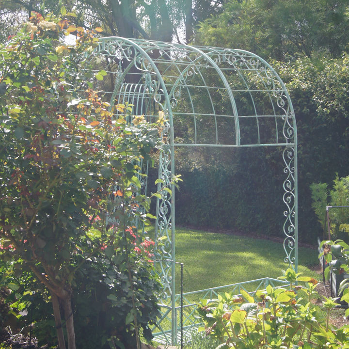 Garden Arch - Walkway w/ Planters