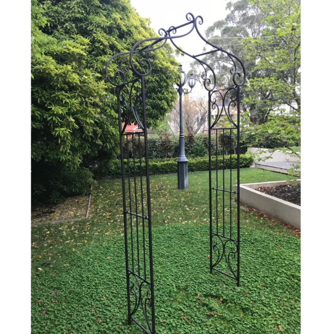 Garden Arch - Decorative Rust