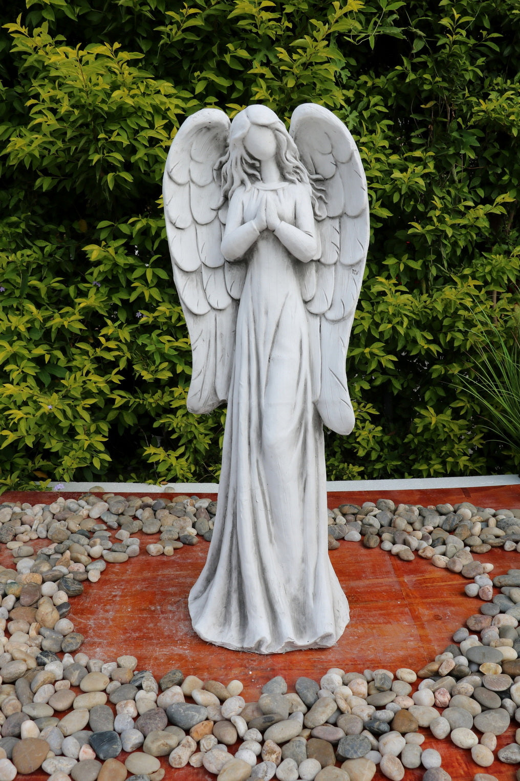 Statue Angel Praying